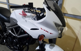 HONDA VTR 250 F MC33