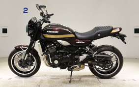 KAWASAKI Z900RS 2025 ZR900K