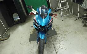 YAMAHA YZF-R3 2022 RH13J