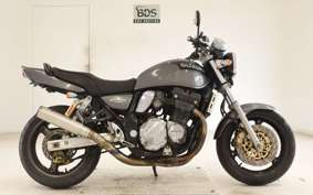 SUZUKI INAZUMA 1200 (GSX1200) 1998 GV76A