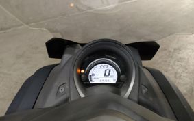 YAMAHA N-MAX 155 SG50J