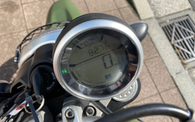 DUCATI  DUCATI  SCRAMBLER  URBAN  ENDE  2015 K102