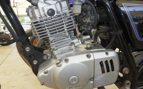 SUZUKI GN125 H 2003