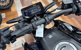 HONDA CB250R MC52