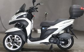YAMAHA TRICITY 125 SE82J