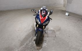 HONDA CBR1000RR 2011 SC59