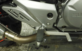SUZUKI GSR250