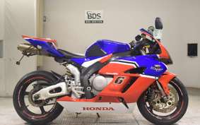 HONDA CBR1000RR 2004