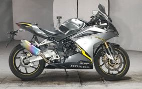 HONDA CBR250RR MC51