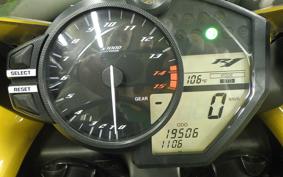 YAMAHA YZF-R1 2009