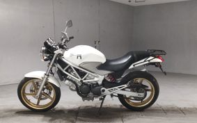 HONDA VTR 250 MC33