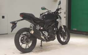 HONDA CB250R MC52