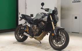 HONDA CB650R E-Clutch 2025 RH17