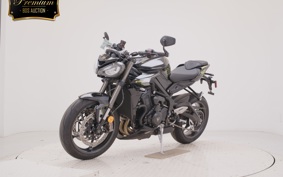 TRIUMPH STREET TRIPLE RS 2018