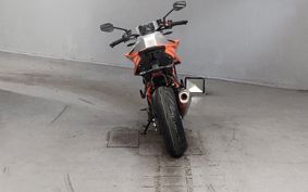 KTM 1290 SUPER  DUKE R V3940