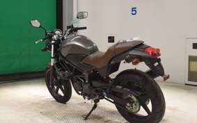 HONDA VTR 250 Gen. 2 MC33