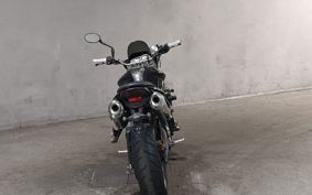 TRIUMPH STREET TRIPLE 2009 TMD406