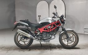 HONDA VTR 250 MC33