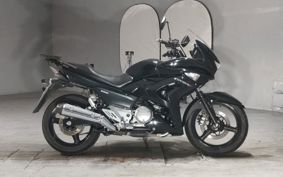 SUZUKI GSR250F GJ55D