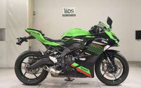KAWASAKI ZX-25R ZX250E