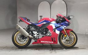 HONDA CBR1000RR RSP 2022 SC82