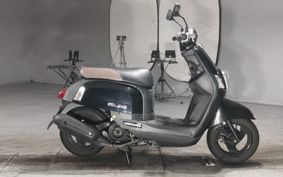 YAMAHA CUXI 100 C1DW