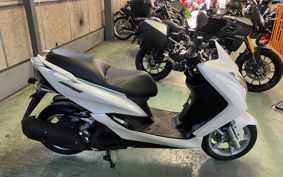 YAMAHA MAJESTYS SG28J