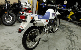 SUZUKI DJEBEL200 SH42A