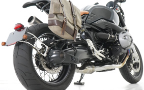 BMW R NINE T 2017 0J01