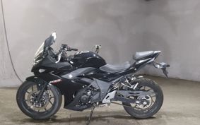 SUZUKI GSX250 R DN11A