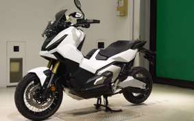 HONDA X-ADV 750 2026 RH21