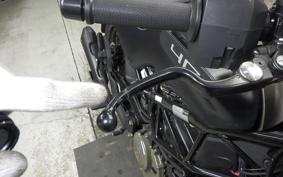 HUSQVARNA SVARTPILEN 401 2023