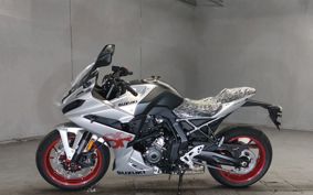 SUZUKI GSX-8R EM1AA