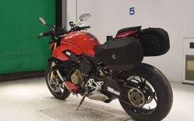 DUCATI STREETFIGHTER V4 S 2020