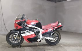 SUZUKI GSX-R750 GR71F