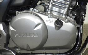 SUZUKI GSR250S