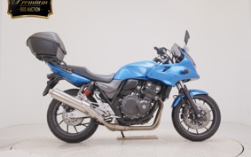 HONDA CB400 SUPER BOLDOR A 2018 NC42