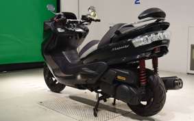 YAMAHA MAJESTY 250 C