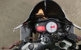 YAMAHA YZF-R125 RE06
