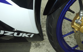 SUZUKI GSX-R125 DL33B