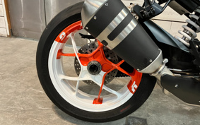 KTM 1290 SUPER DUKE R 2020 V3940