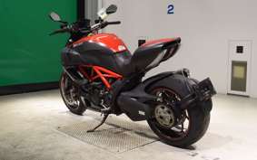 DUCATI DIAVEL Carbon 2011