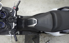 YAMAHA T-MAX 530 DX 2019 SJ15J