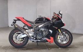 APRILIA RSV4 FACTORY 2009 RK
