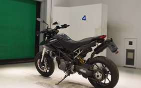 DUCATI HYPERMOTARD 796 2012