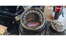 HARLEY FLHCS 2022 YBK