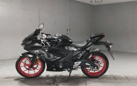 SUZUKI GSX-R125 DL33B