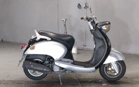 YAMAHA VINO125 SE24