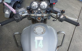 HONDA CB750 GEN 2 K 1998 RC42