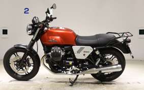 MOTO GUZZI V7 STONE 2 2017